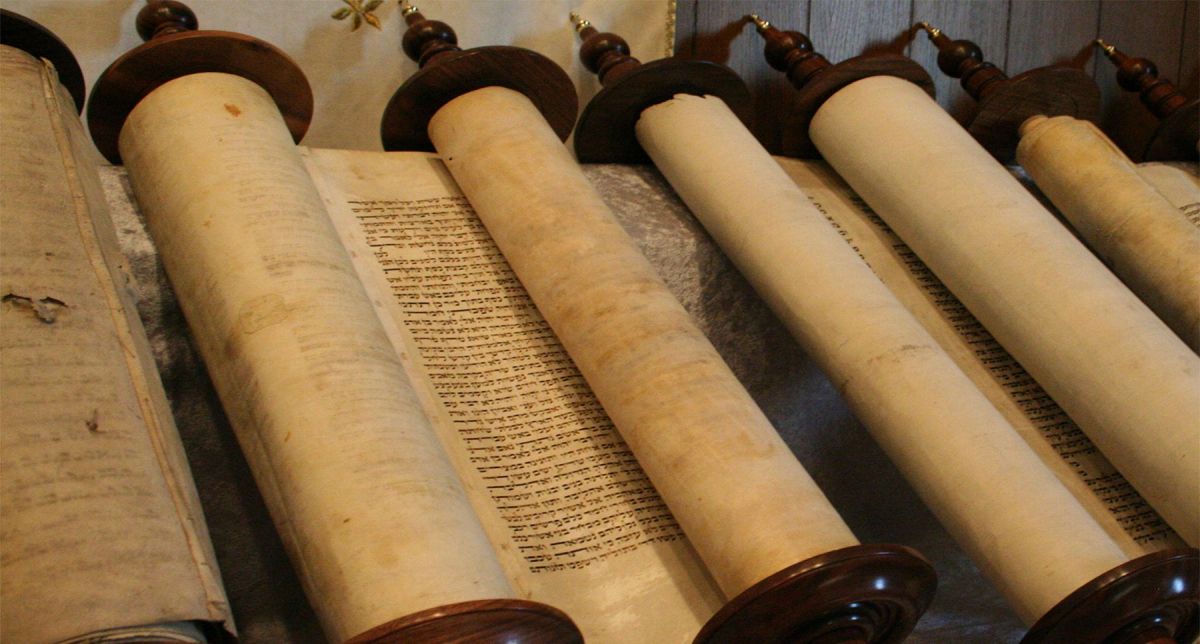 Day 077: Couldn’t Deuteronomy be More Organized? (Deuteronomy 12:32)