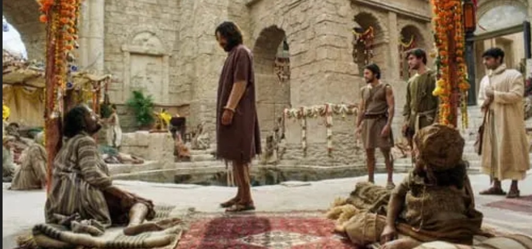 Day 281: When the Gift Is More Important Than the Grace (John 5:8–16)